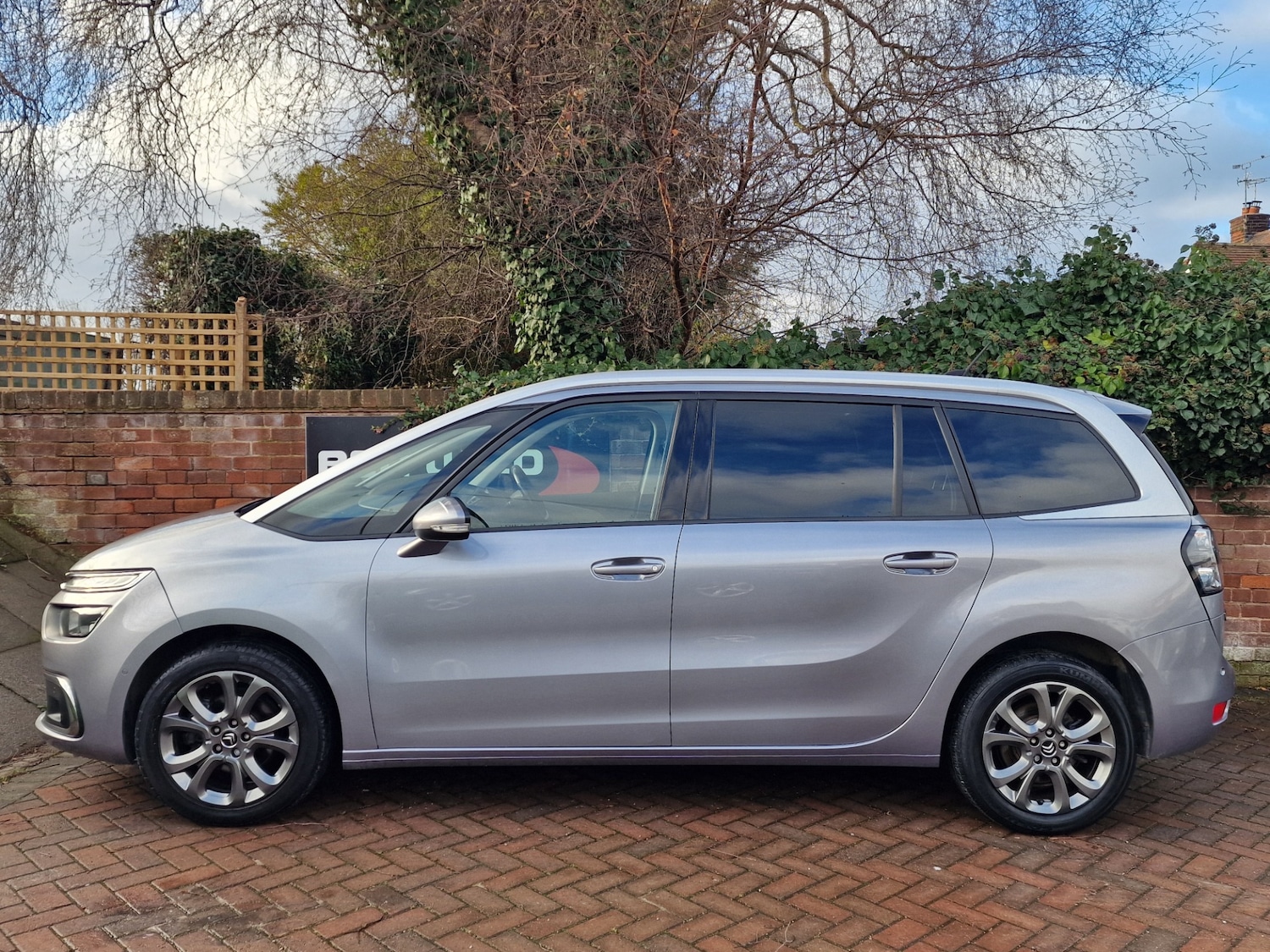 Used Citroen C4 Grand Picasso 2019 for sale - 77137787: Photo 2