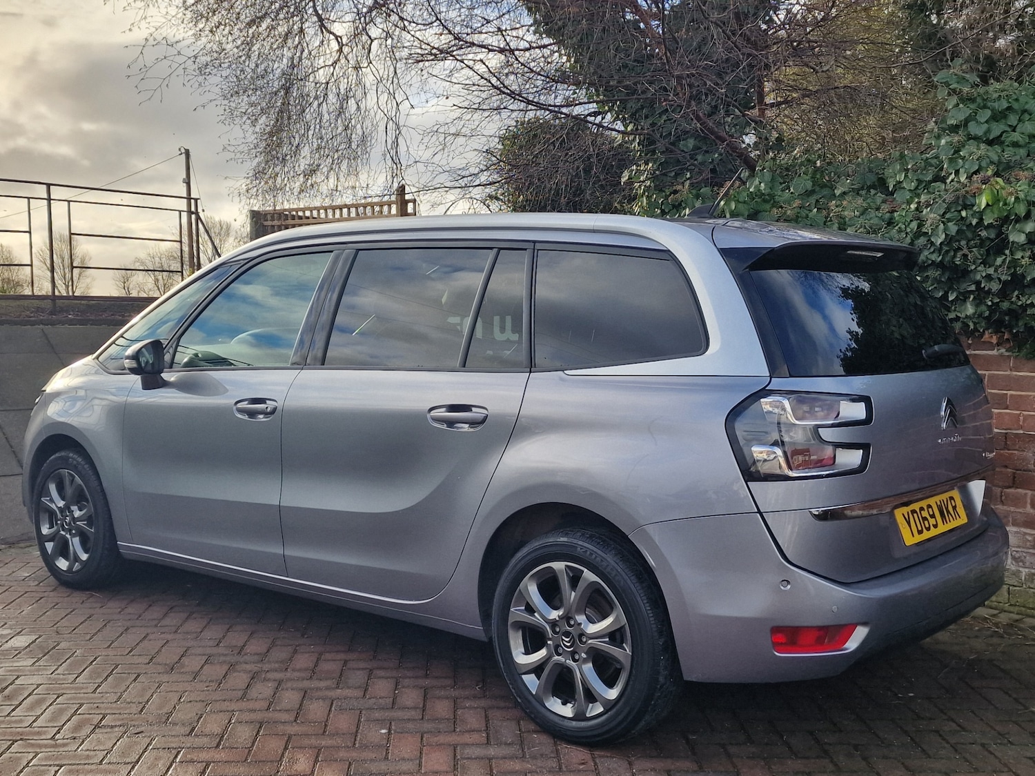 Used Citroen C4 Grand Picasso 2019 for sale - 77137787: Photo 3