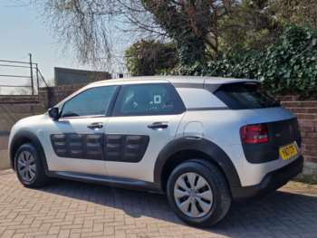 Used Citroen C4 Cactus 2017 for sale - 74252665: Photo