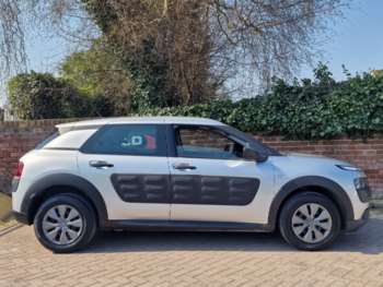 Used Citroen C4 Cactus 2017 for sale - 74252665: Photo