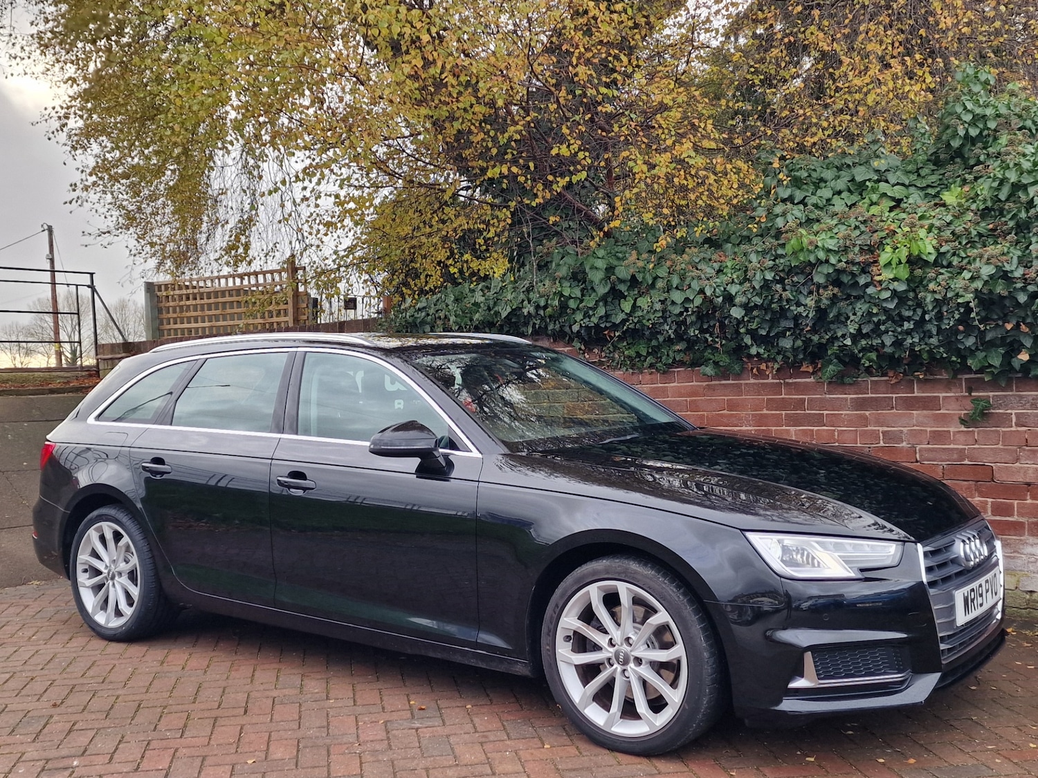 Used Audi A4 2019 for sale - 76722542: Photo 9
