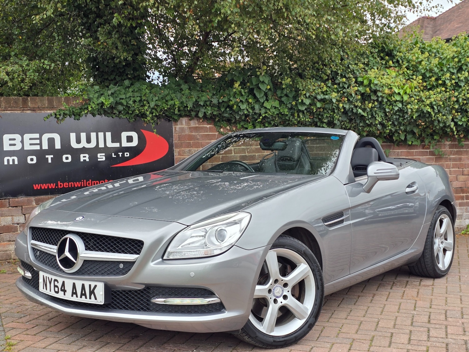 Used Mercedes-Benz SLK 2015 for sale - 76026347: Photo 1