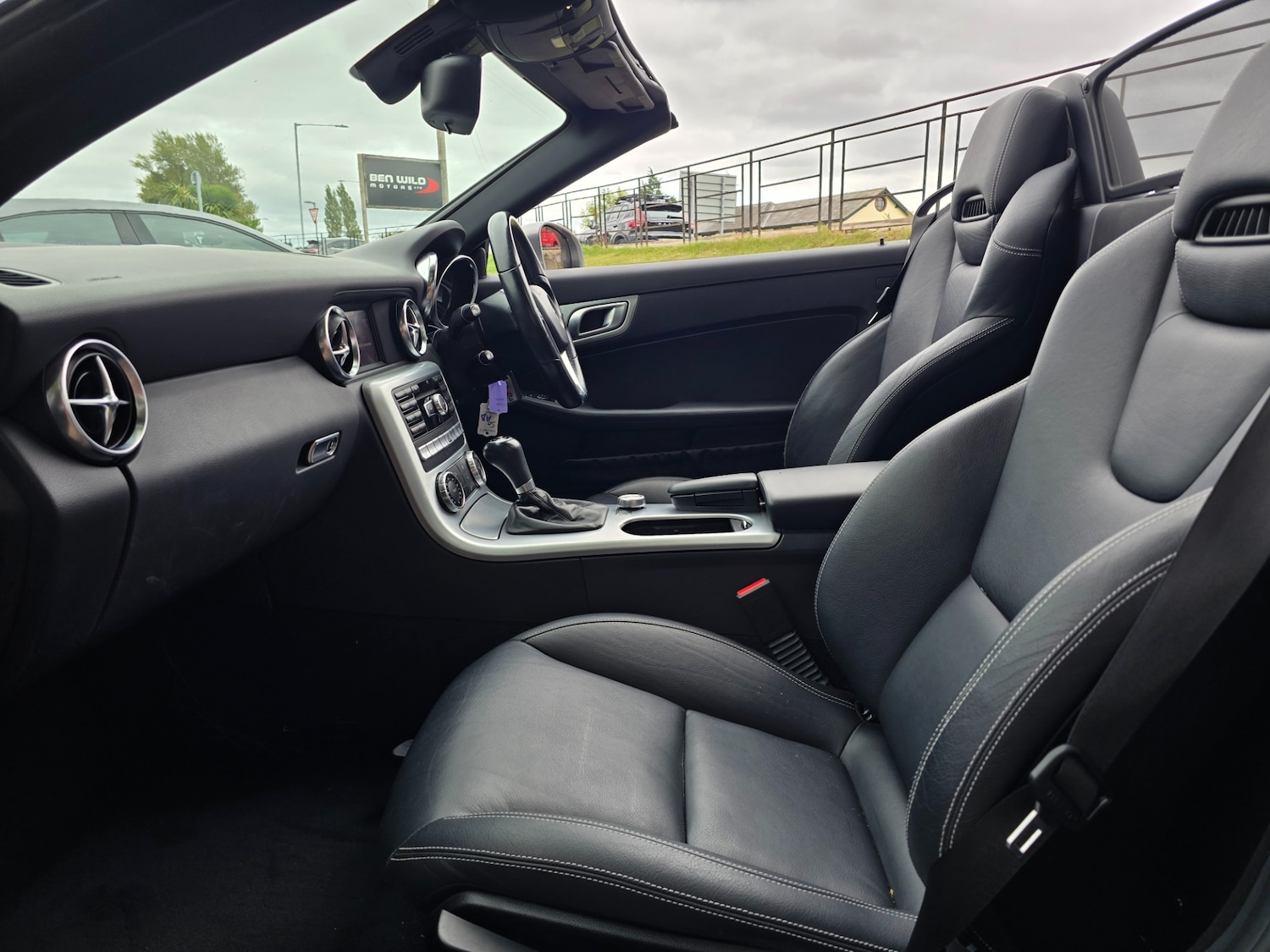 Used Mercedes-Benz SLK 2015 for sale - 76026347: Photo 15