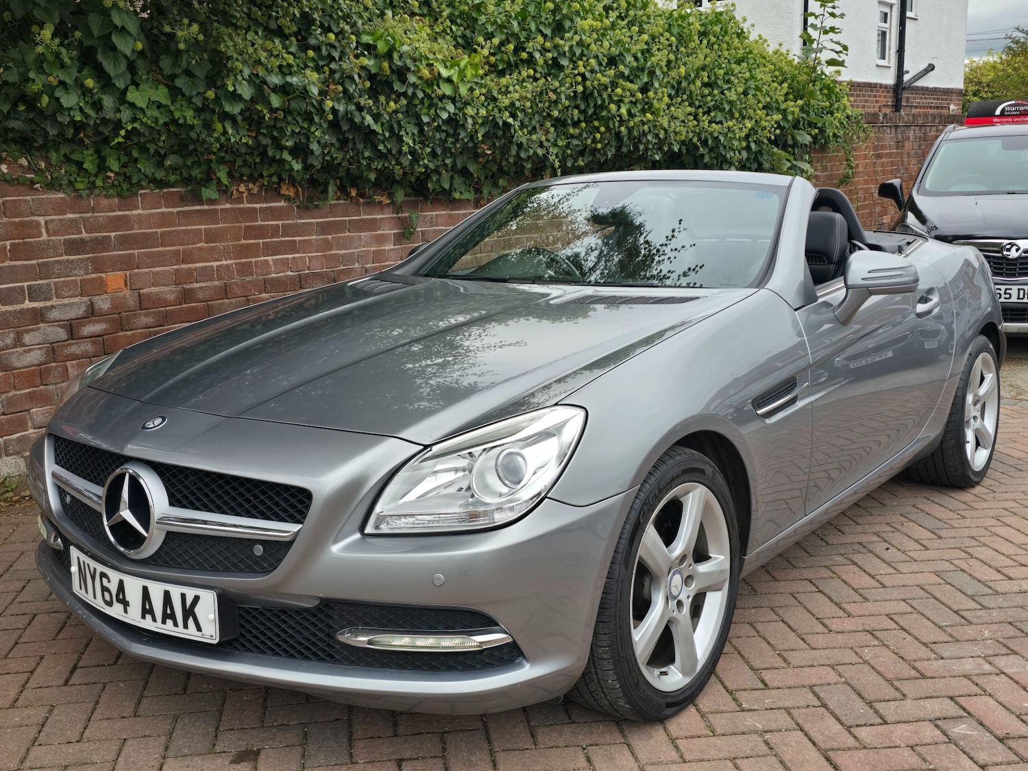 Used Mercedes-Benz SLK 2015 for sale - 76026347: Photo 3