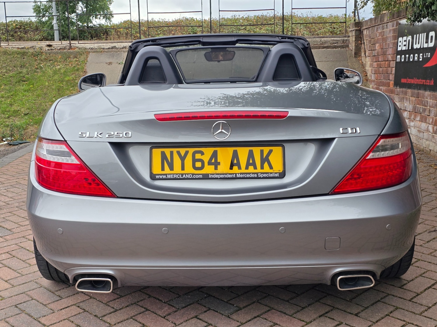 Used Mercedes-Benz SLK 2015 for sale - 76026347: Photo 6
