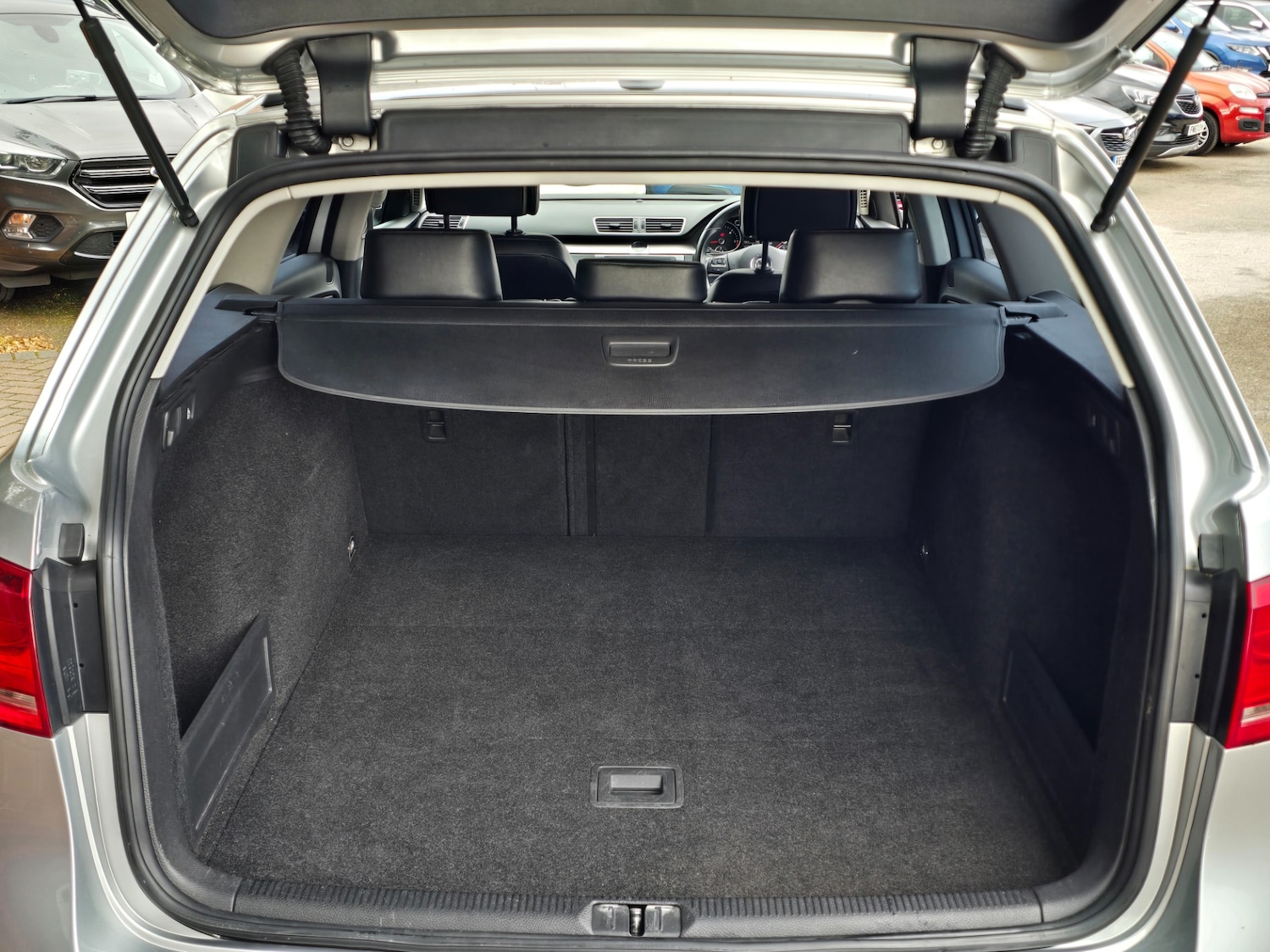 Used Volkswagen Passat 2014 for sale - 76392055: Photo 23