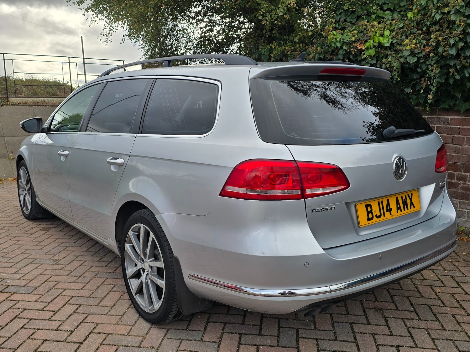 Used Volkswagen Passat 2014 for sale - 76392055: Photo 5