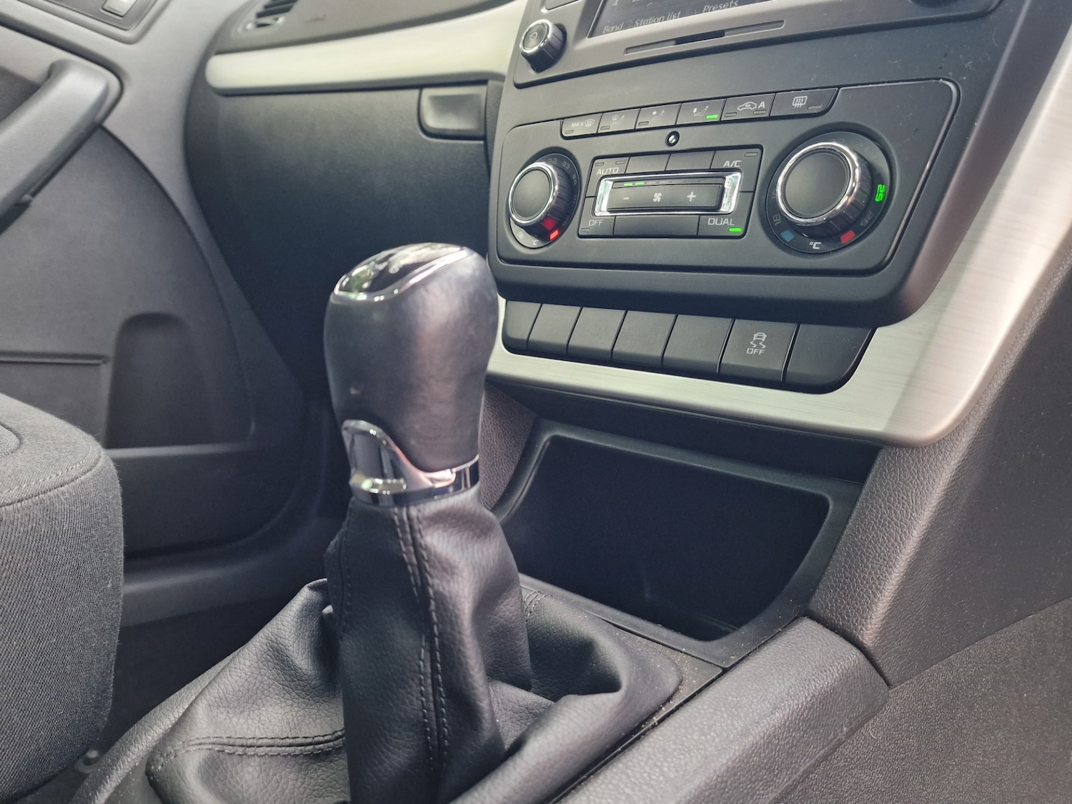 Used Skoda Yeti 2014 for sale - 77619705: Photo 12