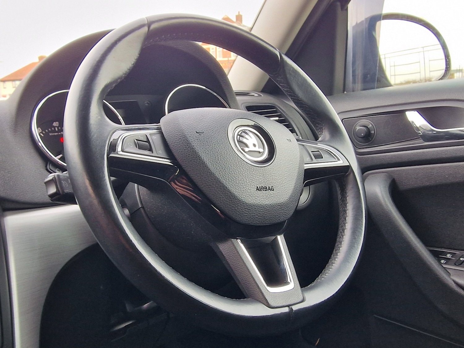 Used Skoda Yeti 2014 for sale - 77619705: Photo 29