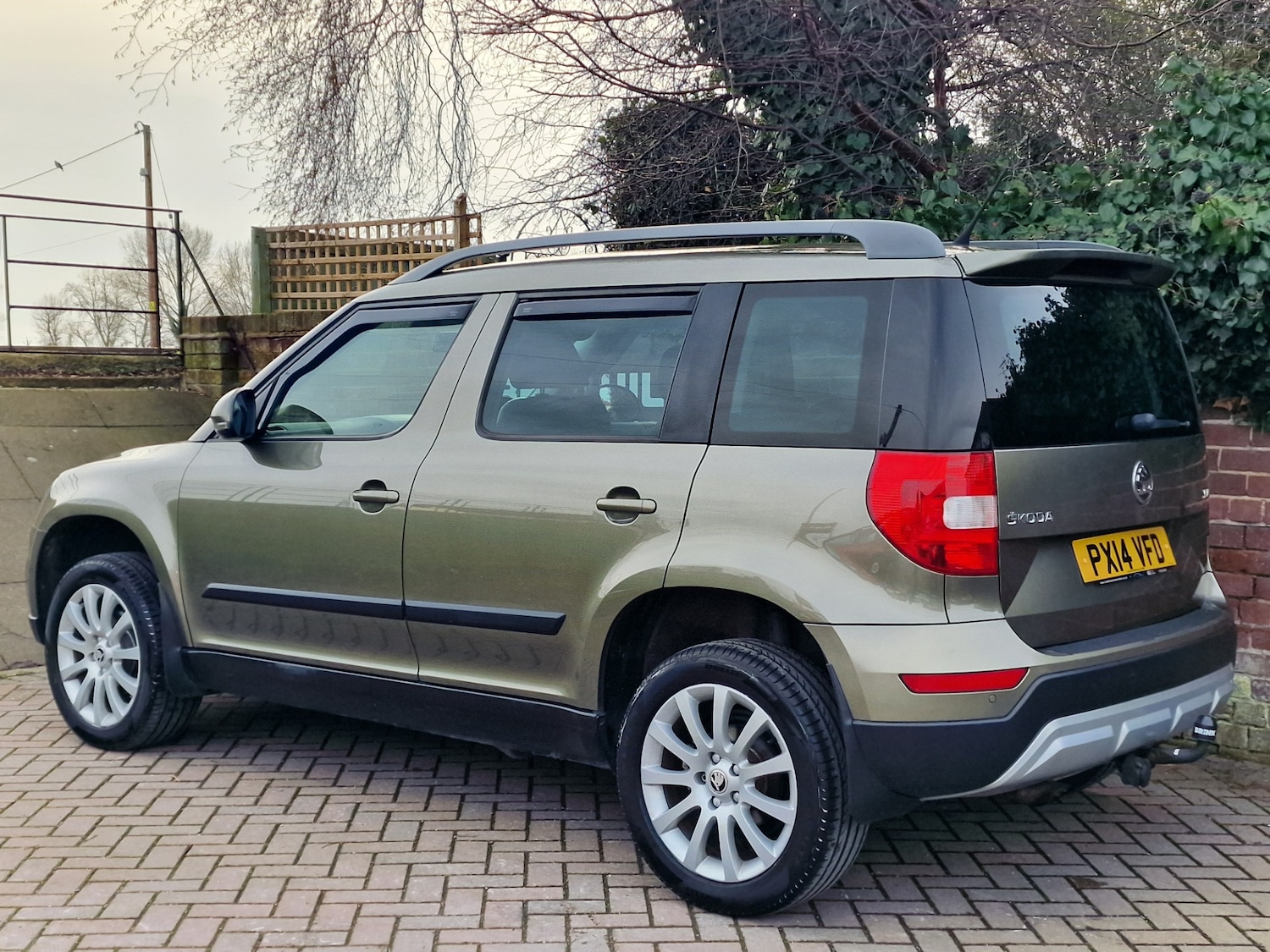 Used Skoda Yeti 2014 for sale - 77619705: Photo 3