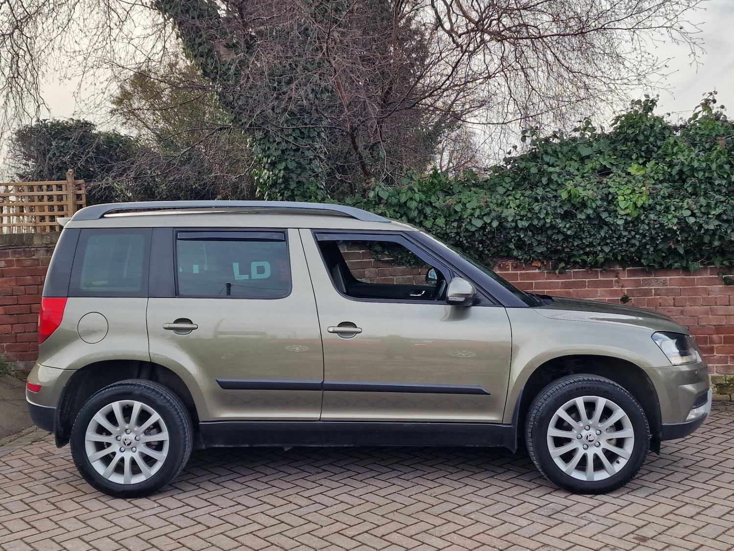 Used Skoda Yeti 2014 for sale - 77619705: Photo 8