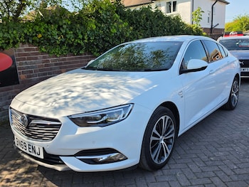 Used Vauxhall Insignia 2019 for sale - 78381557: Photo