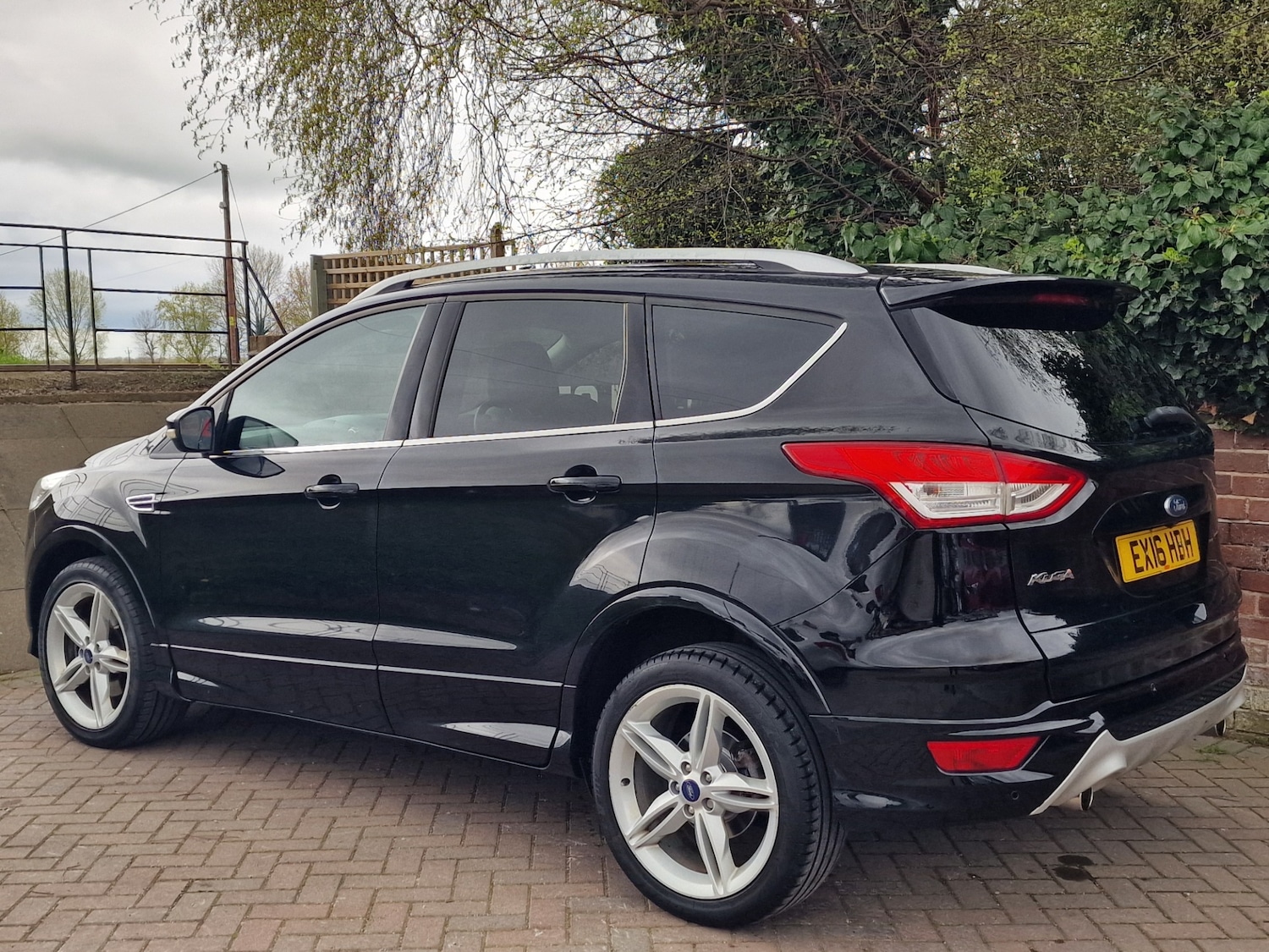 Used Ford Kuga 2016 for sale - 78179890: Photo 3