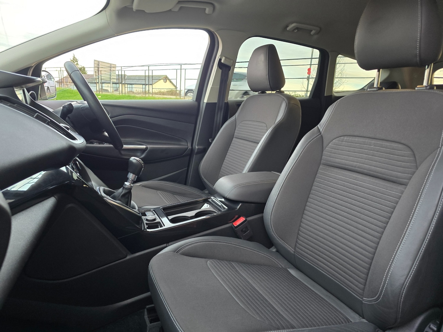 Used Ford Kuga 2018 for sale - 76652925: Photo 16