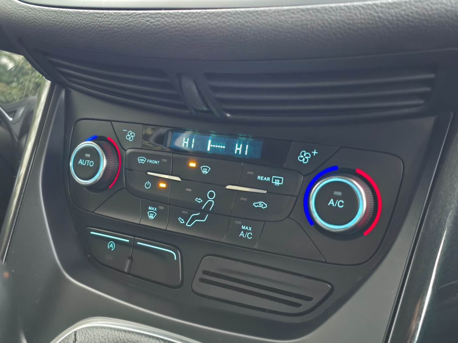 Used Ford Kuga 2018 for sale - 76652925: Photo 23