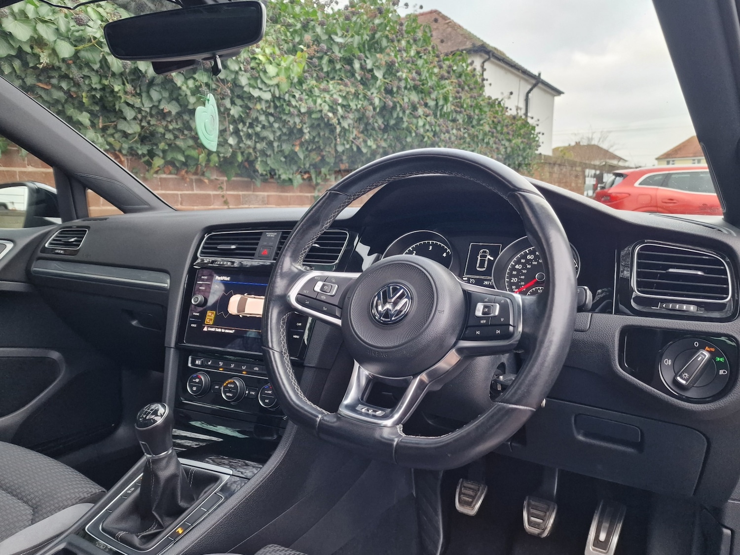 Used Volkswagen Golf 2020 for sale - 77449620: Photo 11