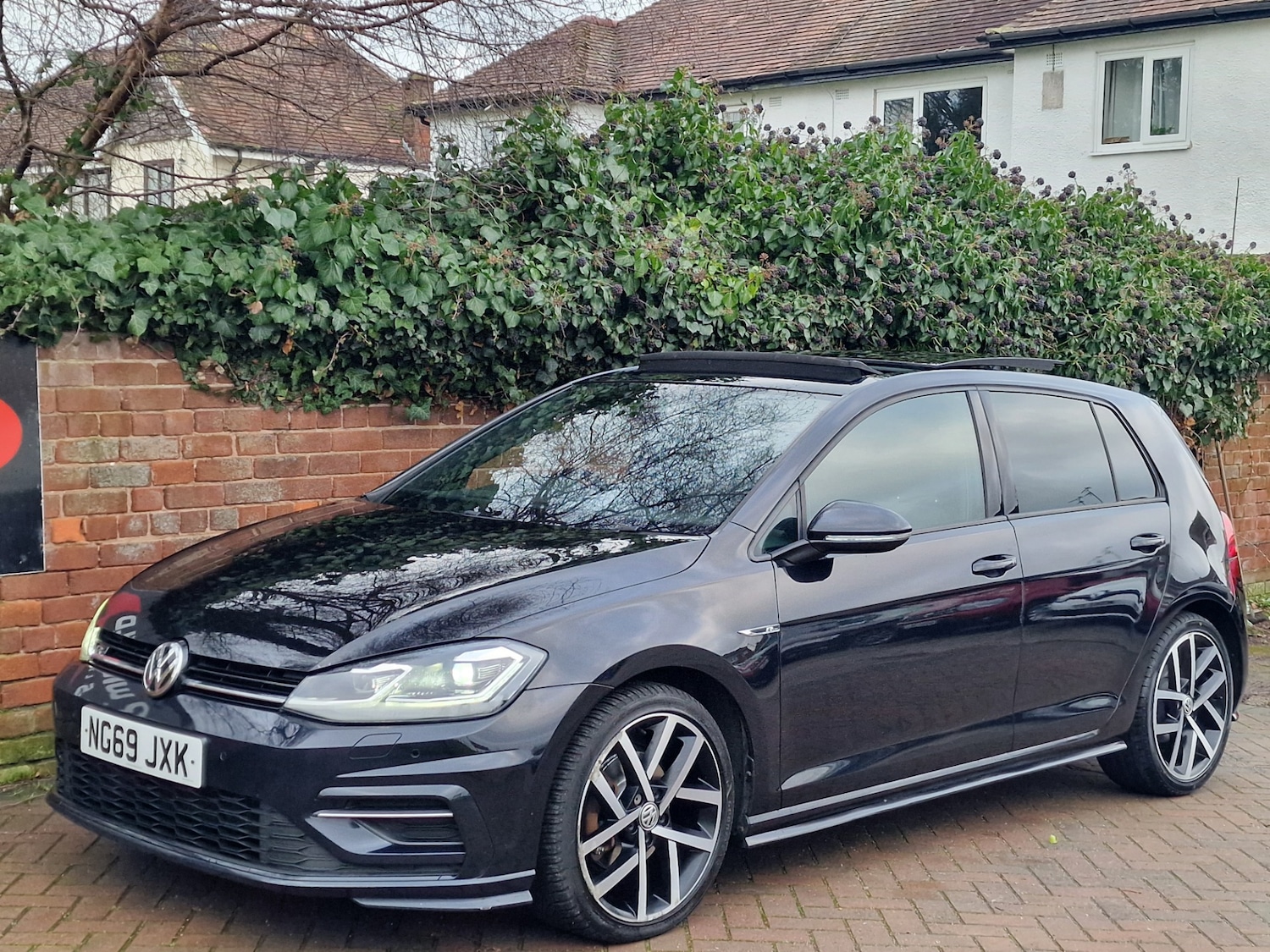 Used Volkswagen Golf 2020 for sale - 77449620: Photo 5