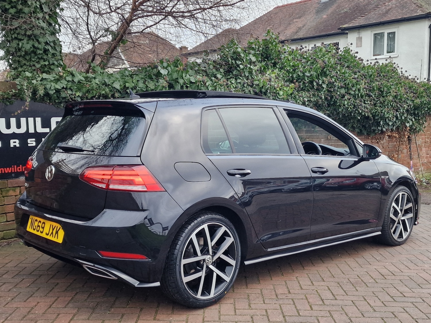 Used Volkswagen Golf 2020 for sale - 77449620: Photo 8