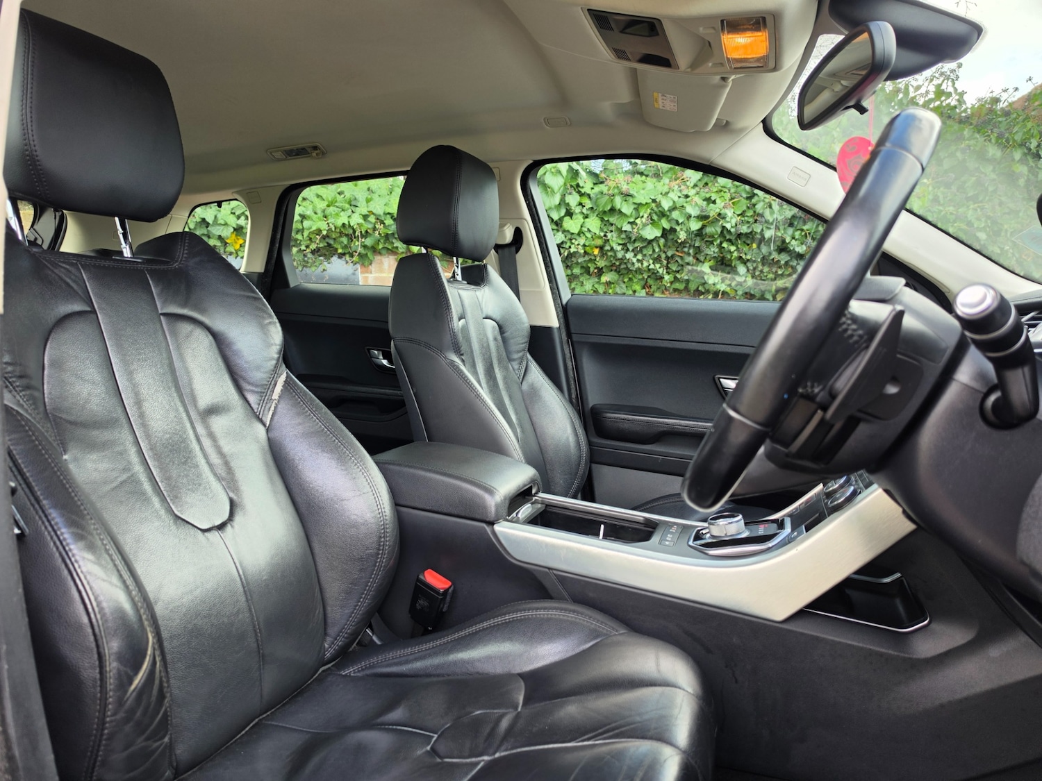 Used Land Rover Range Rover Evoque 2012 for sale - 77880579: Photo 11