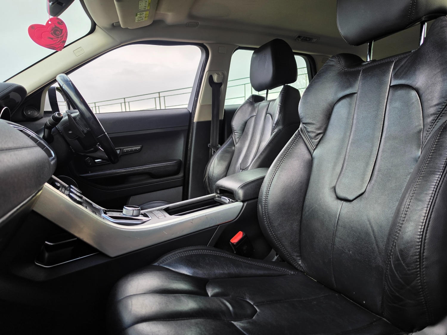 Used Land Rover Range Rover Evoque 2012 for sale - 77880579: Photo 16