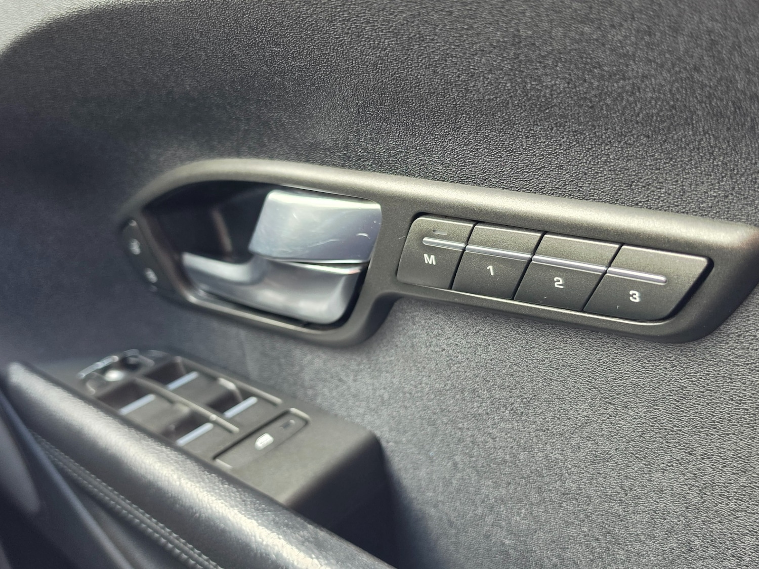 Used Land Rover Range Rover Evoque 2012 for sale - 77880579: Photo 28