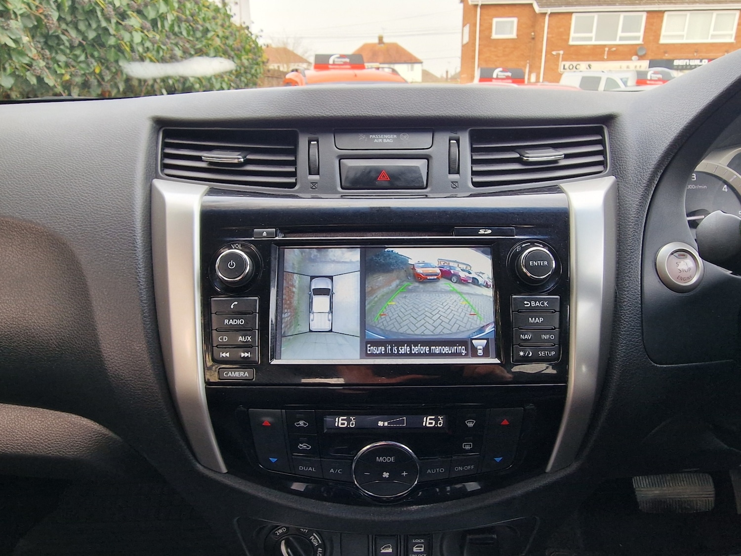 Used Nissan Navara 2017 for sale - 77801981: Photo 17