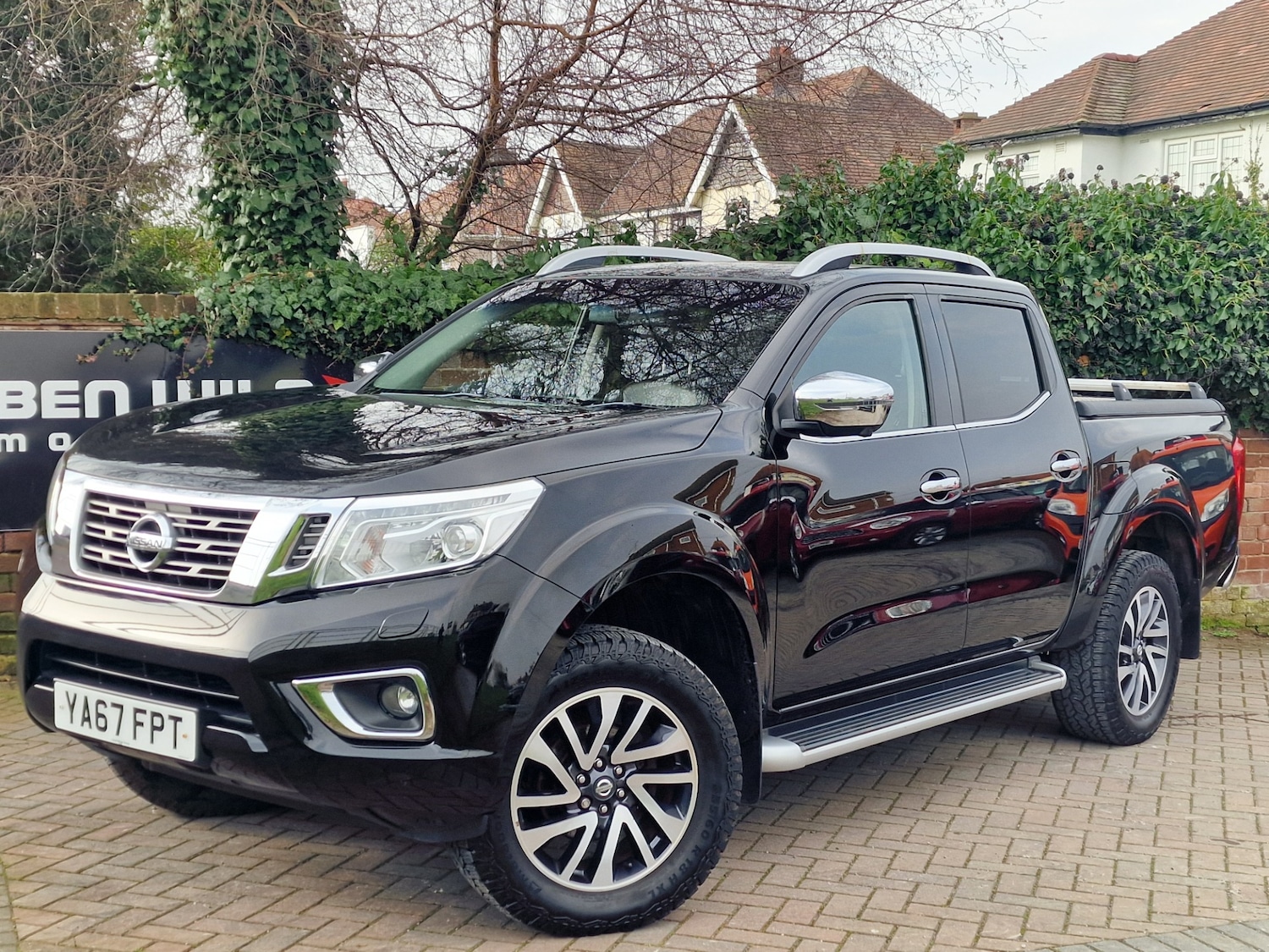 Used Nissan Navara 2017 for sale - 77801981: Photo 2