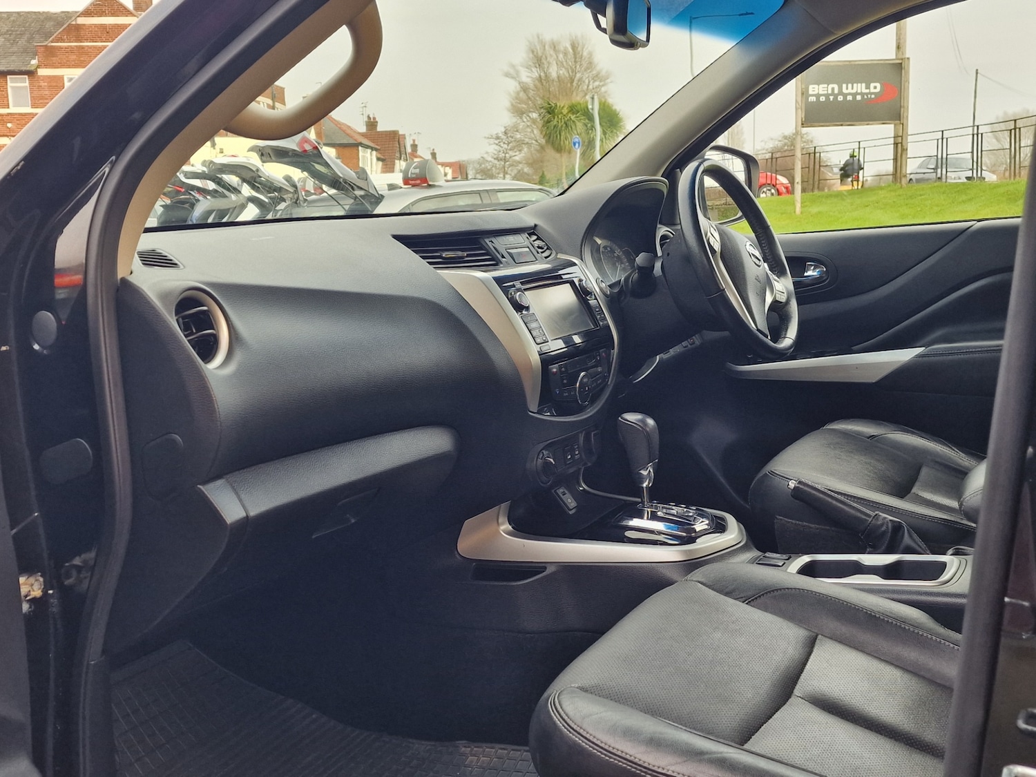 Used Nissan Navara 2017 for sale - 77801981: Photo 26