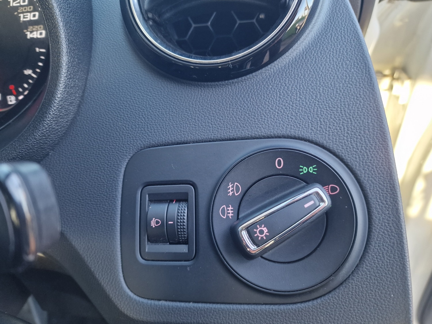 Used SEAT Ibiza 2016 for sale - 77160130: Photo 13