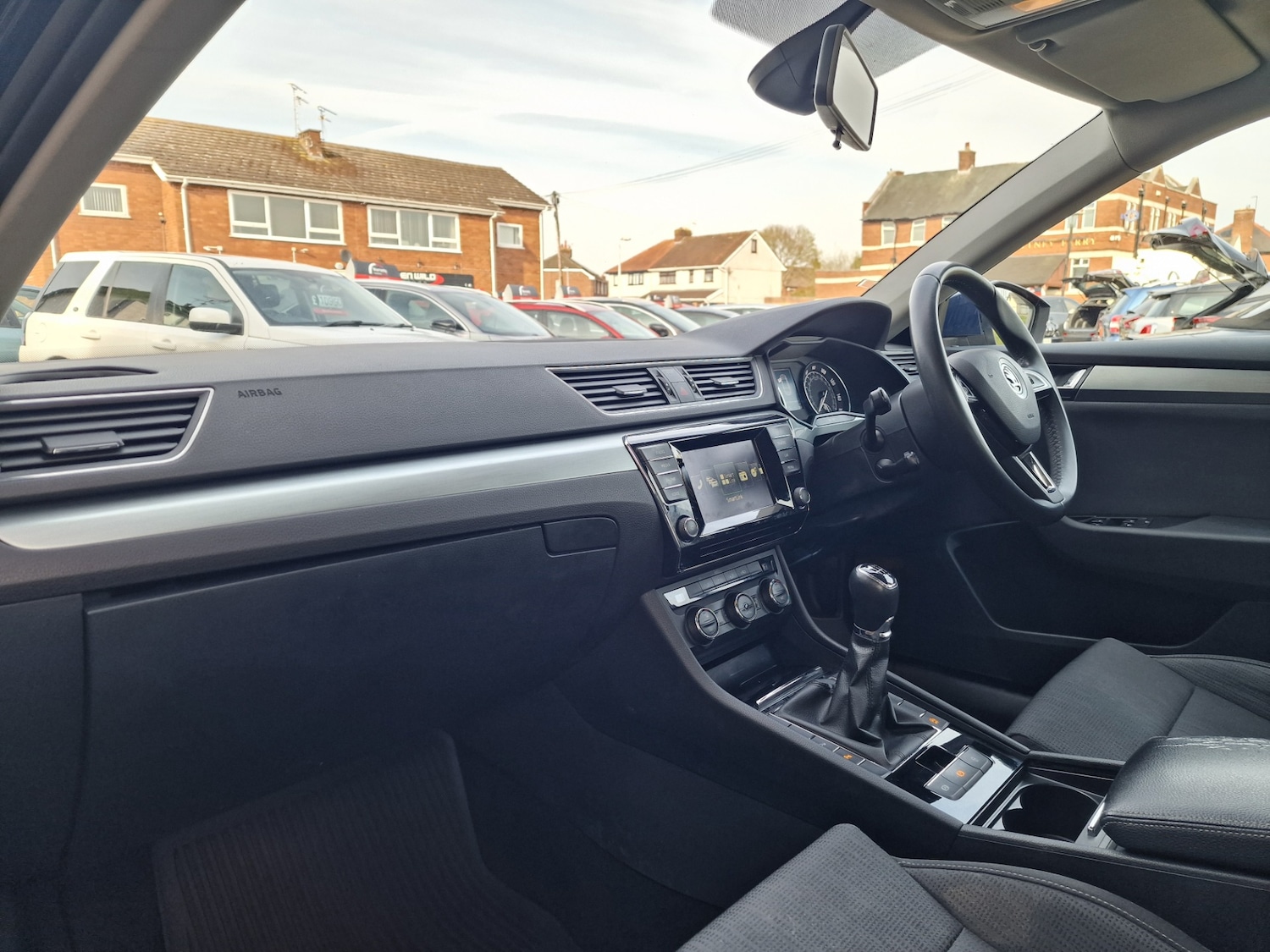 Used Skoda Superb 2016 for sale - 77952209: Photo 24