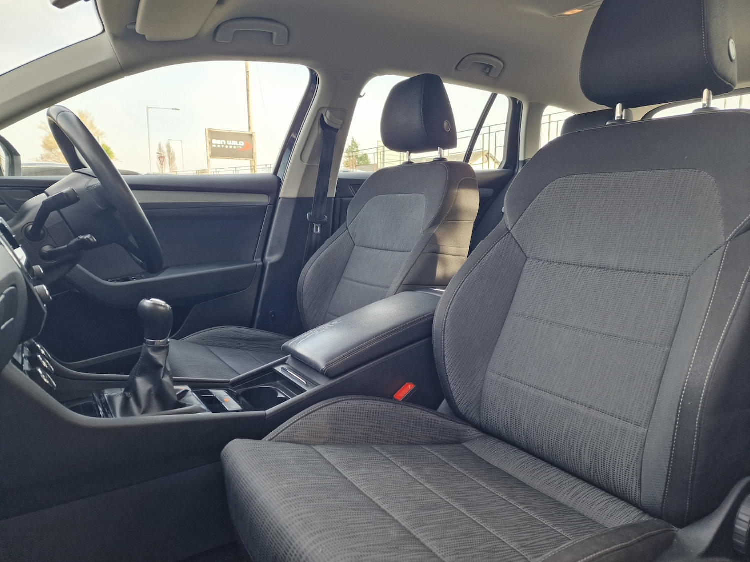 Used Skoda Superb 2016 for sale - 77952209: Photo 25