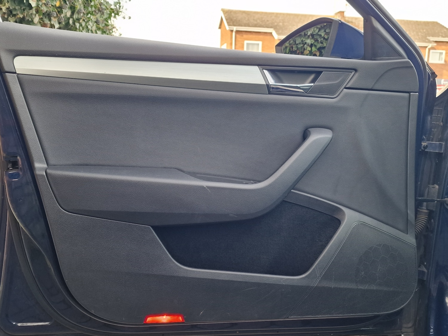 Used Skoda Superb 2016 for sale - 77952209: Photo 30