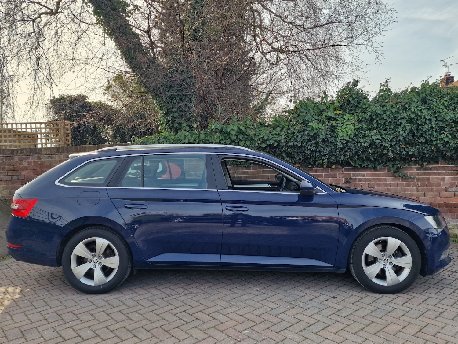 Used Skoda Superb 2016 for sale - 77952209: Photo 8