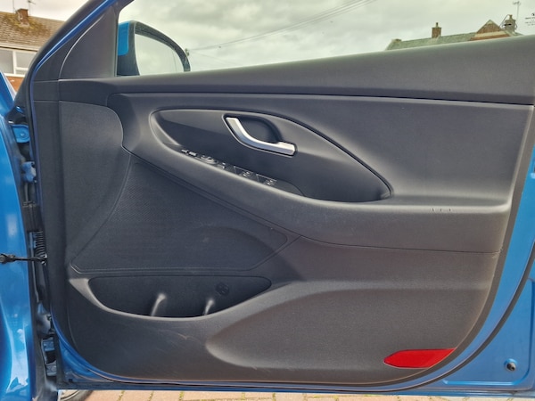 Used Hyundai i30 2017 for sale - 76207379: Photo 32