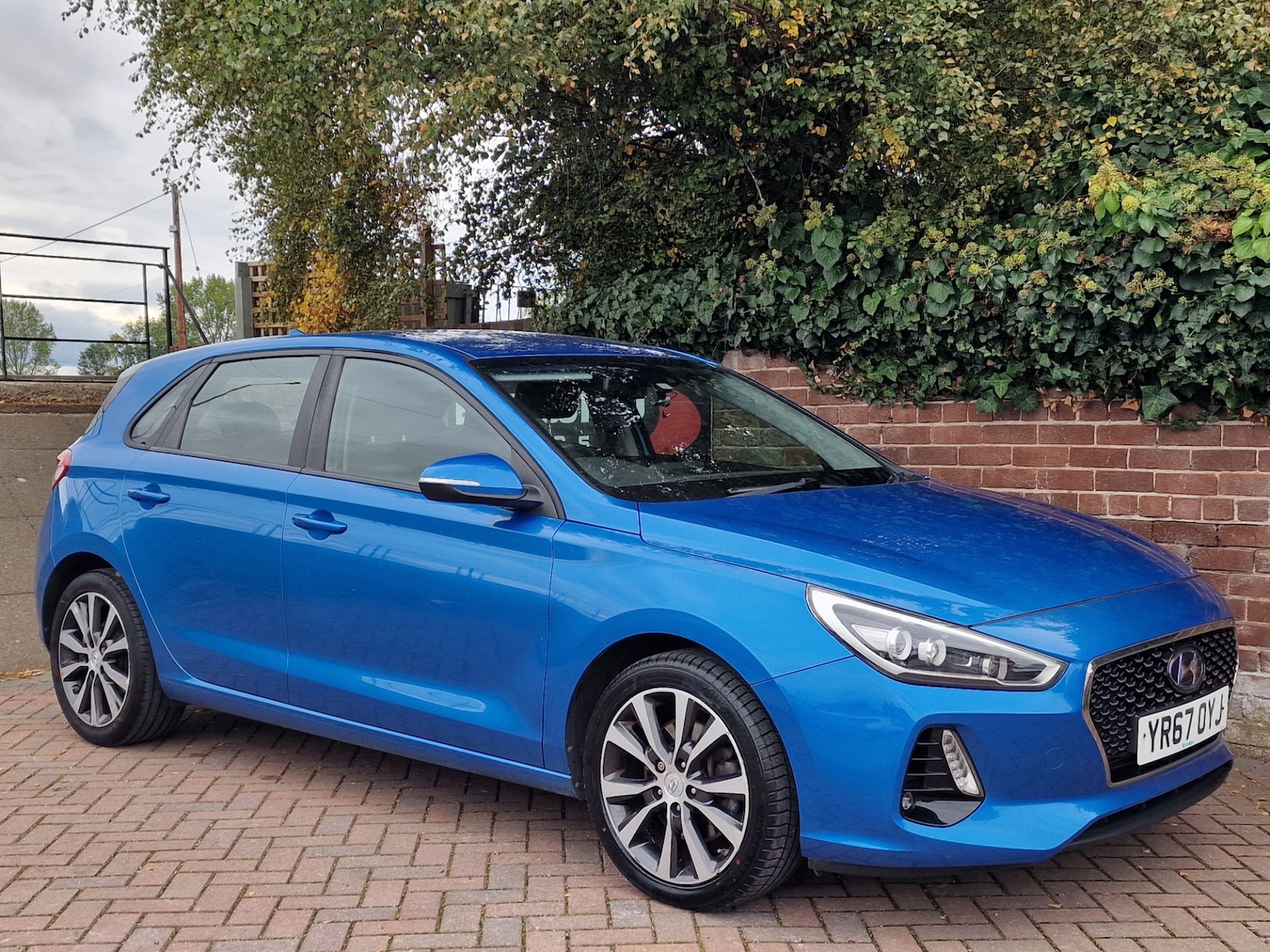 Used Hyundai i30 2017 for sale - 76207379: Photo 9