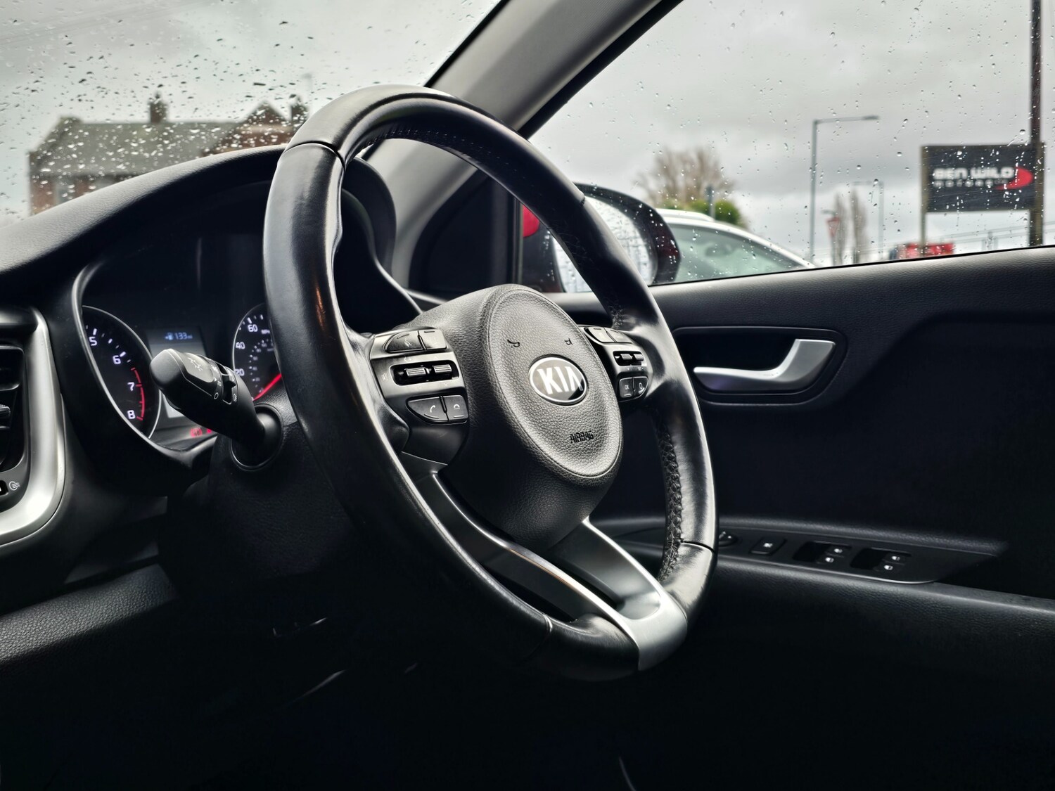 Used Kia Stonic 2019 for sale - 77619470: Photo 22