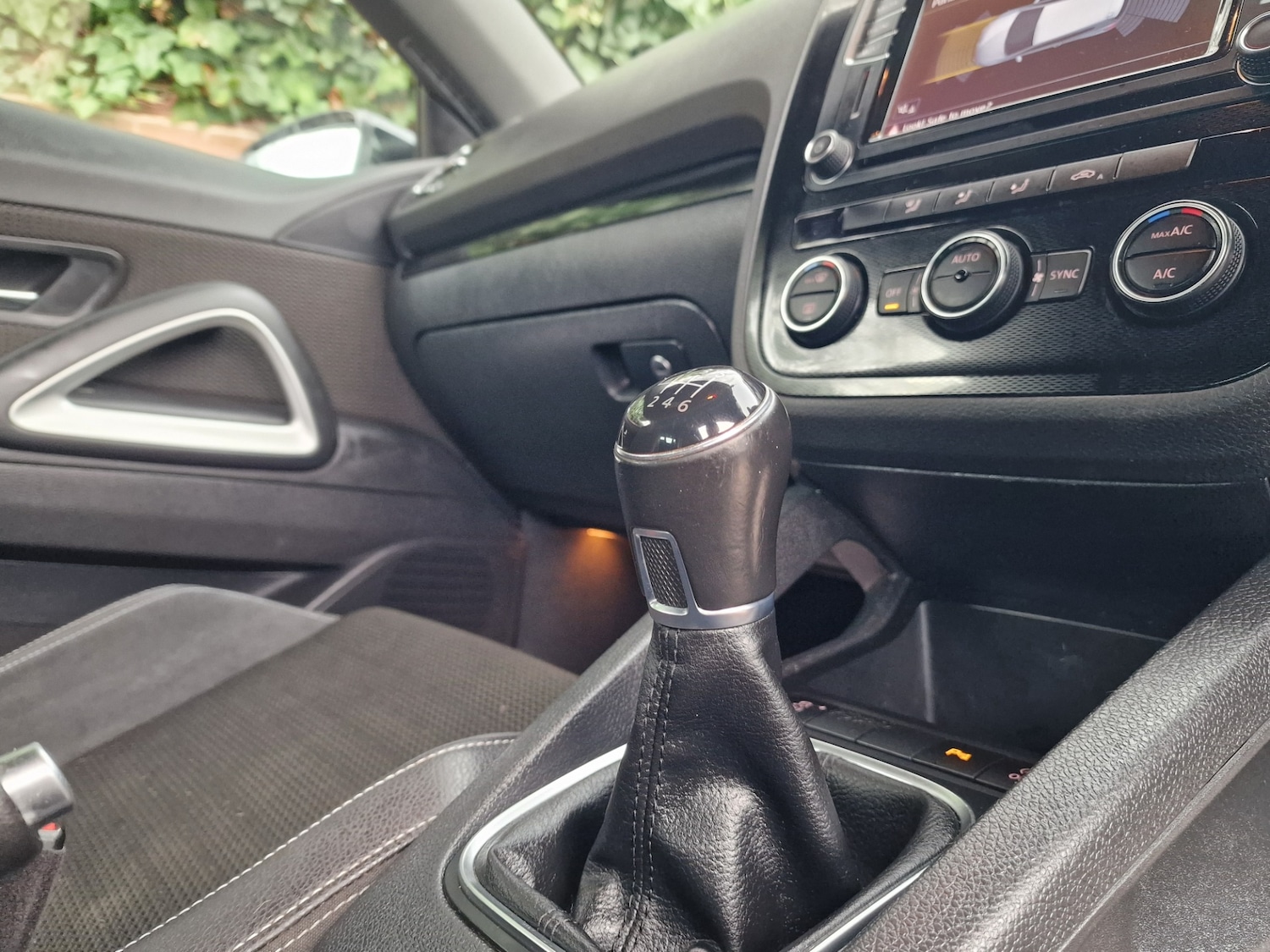 Used Volkswagen Scirocco 2017 for sale - 77776284: Photo 12