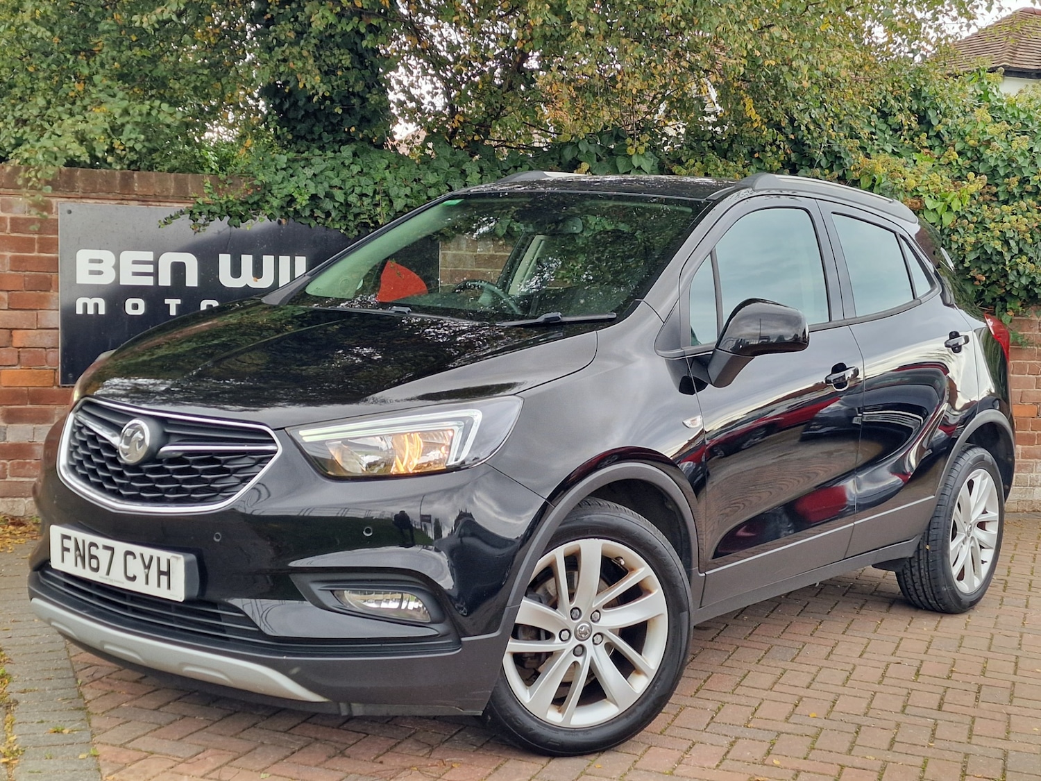 Used Vauxhall Mokka X 2017 for sale - 76193630: Photo 1