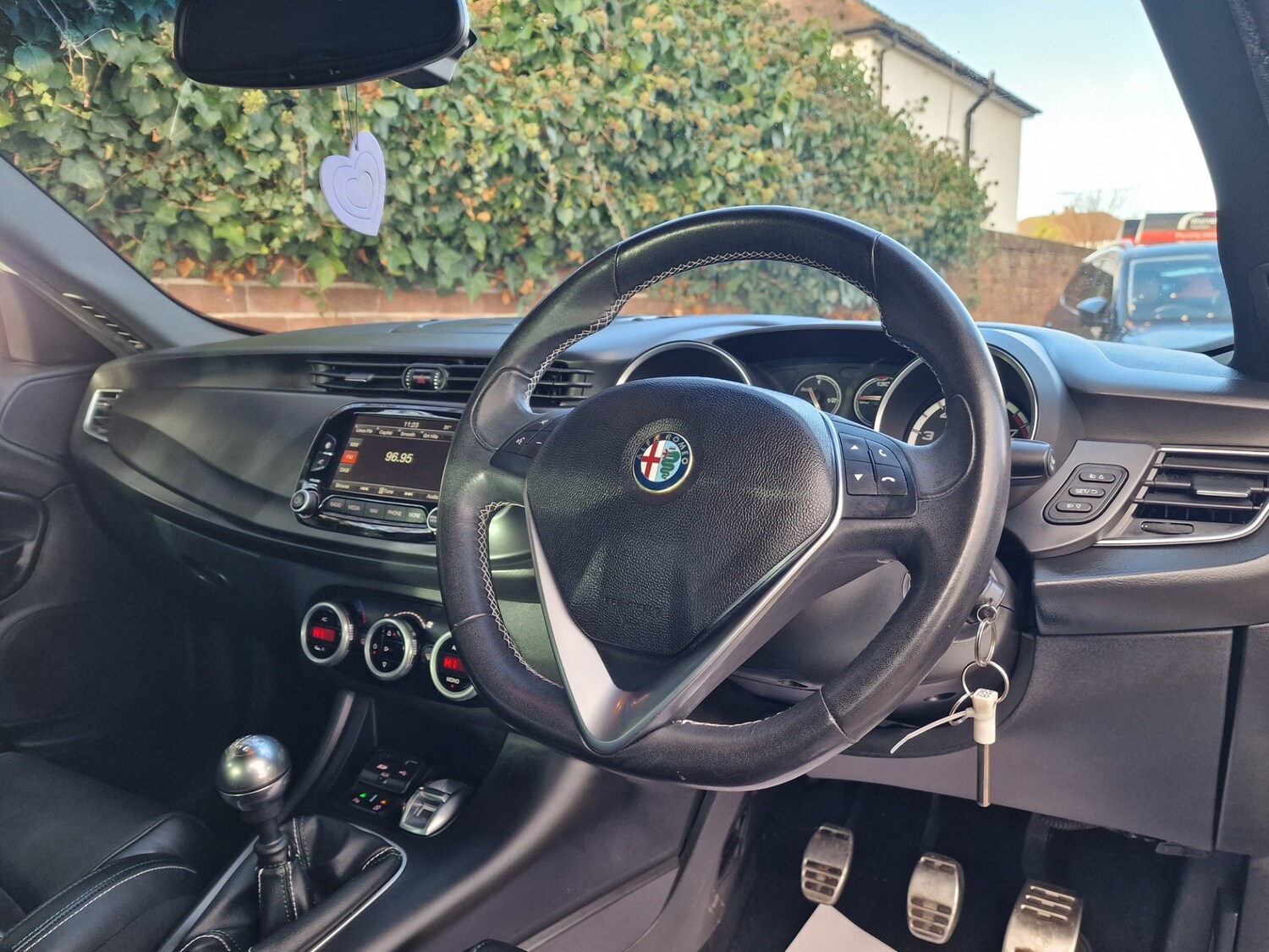 Used Alfa Romeo Giulietta 2015 for sale - 76894939: Photo 12