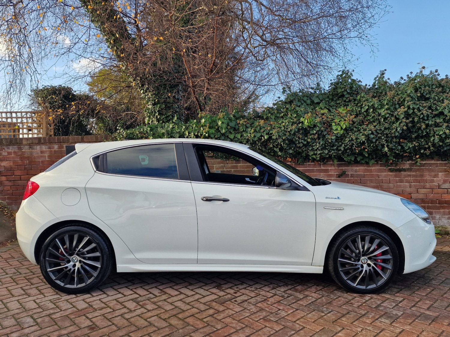 Used Alfa Romeo Giulietta 2015 for sale - 76894939: Photo 8