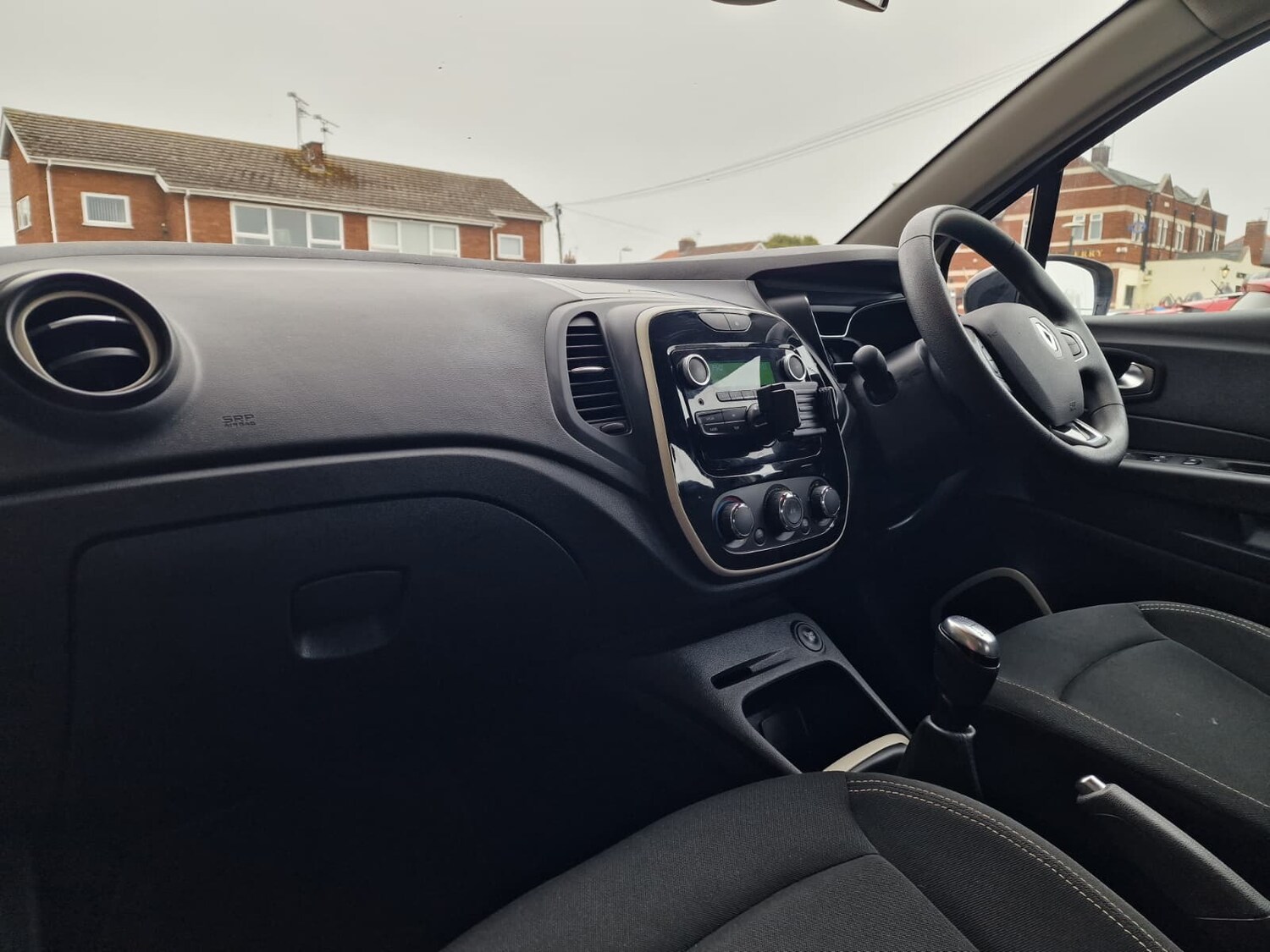 Used Renault Captur 2018 for sale - 76329839: Photo 17