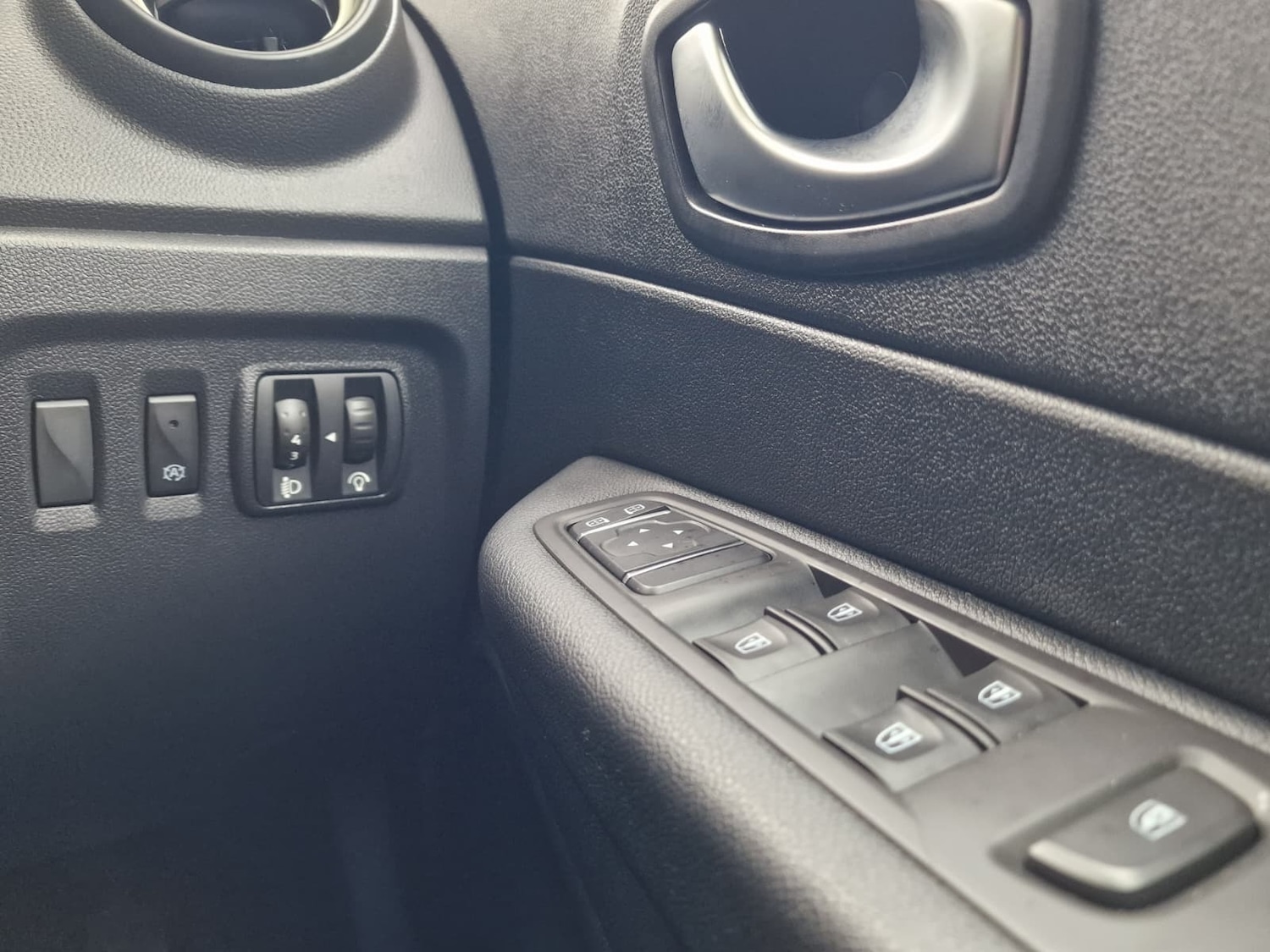 Used Renault Captur 2018 for sale - 76329839: Photo 26
