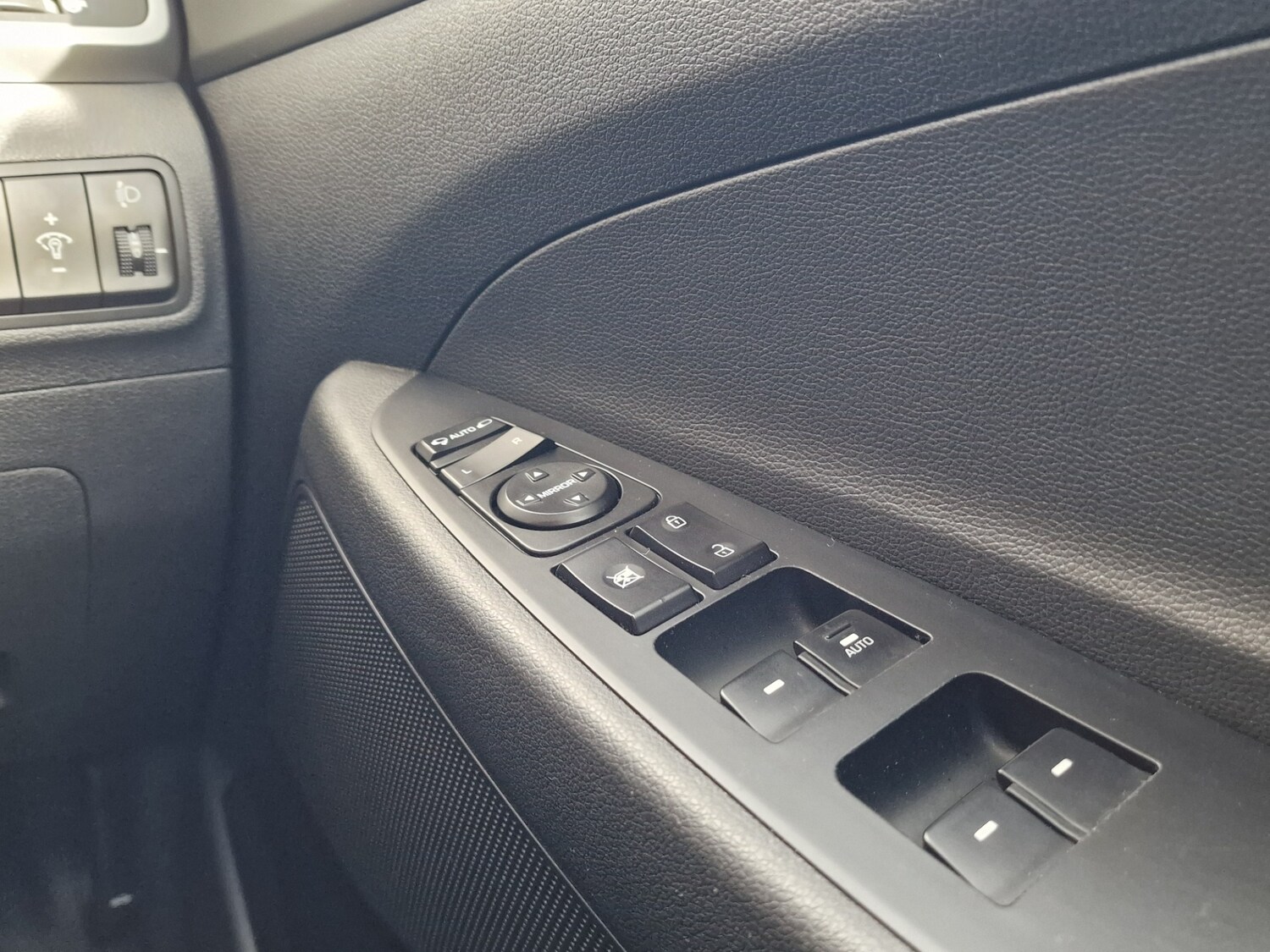 Used Hyundai TUCSON 2015 for sale - 76344326: Photo 27