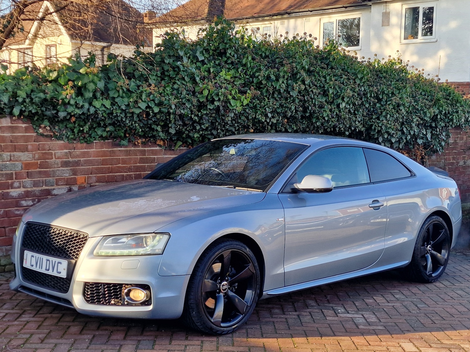 Used Audi A5 2011 for sale - 77160125: Photo 5