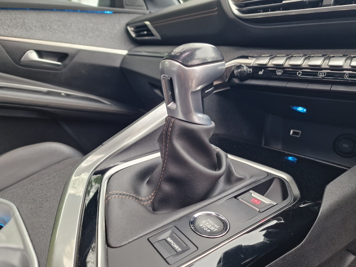 Used Peugeot 3008 2019 for sale - 77240771: Photo 12