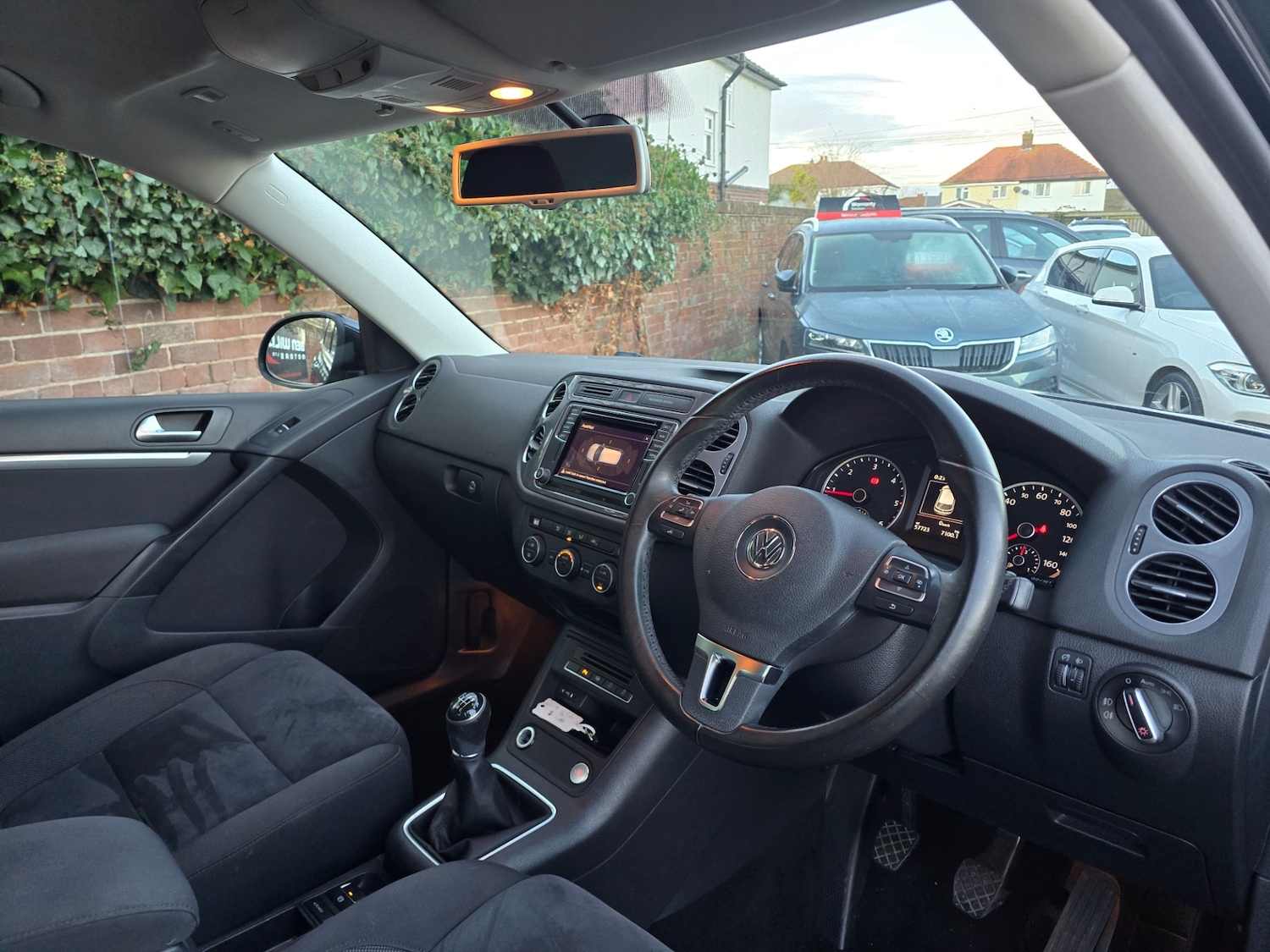 Used Volkswagen Tiguan 2016 for sale - 76960174: Photo 12