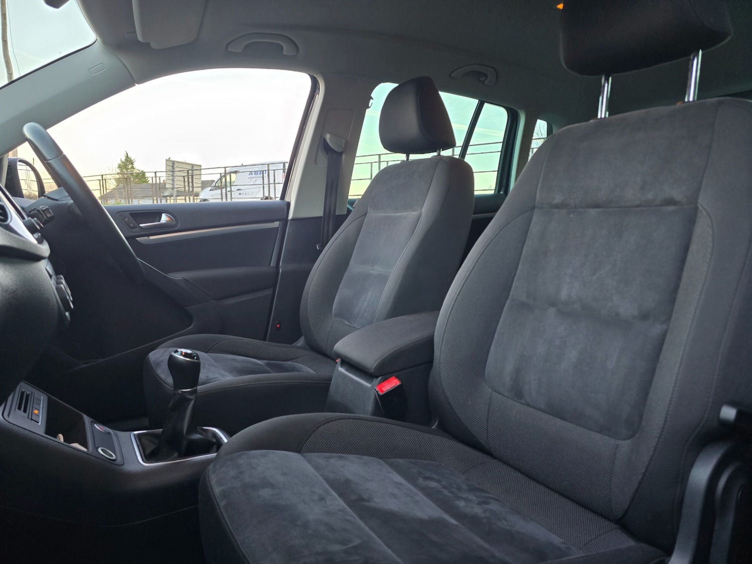 Used Volkswagen Tiguan 2016 for sale - 76960174: Photo 19