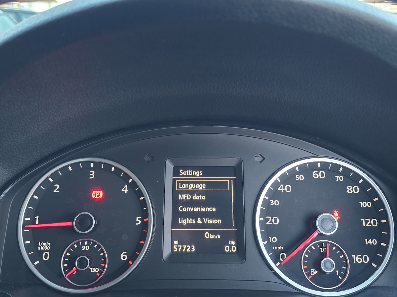 Used Volkswagen Tiguan 2016 for sale - 76960174: Photo 28