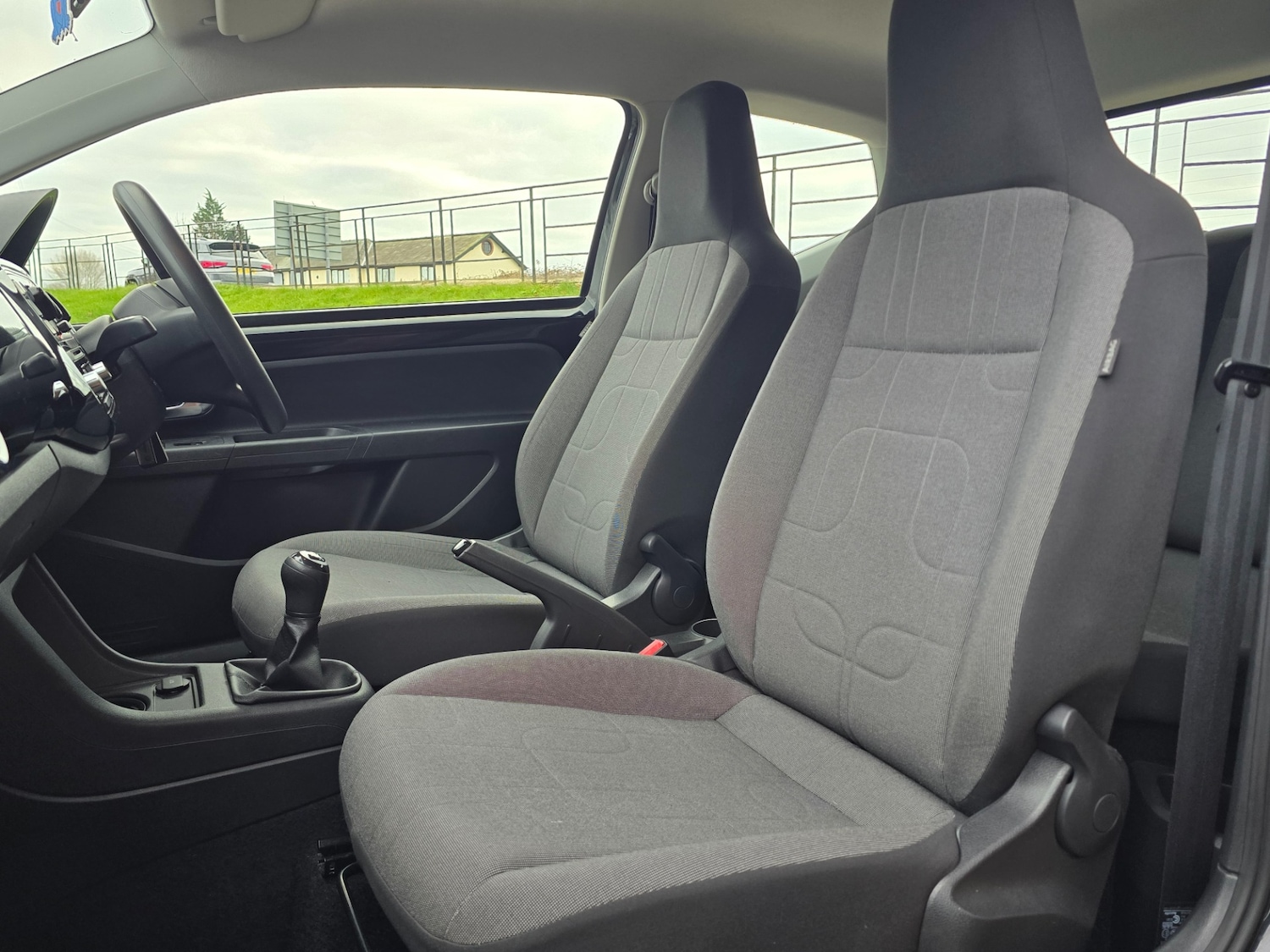 Used Volkswagen up! 2013 for sale - 77159462: Photo 19