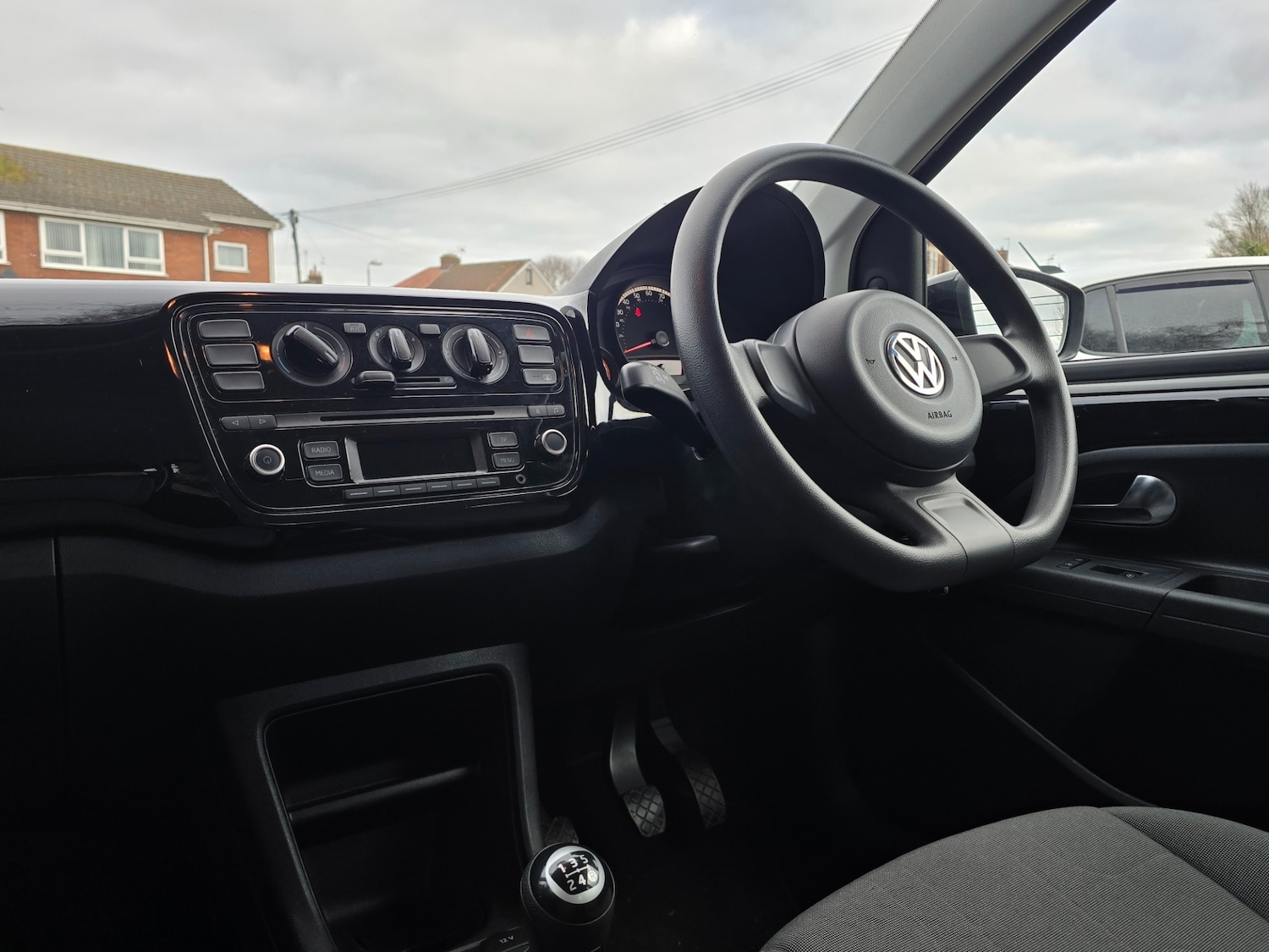 Used Volkswagen up! 2013 for sale - 77159462: Photo 21